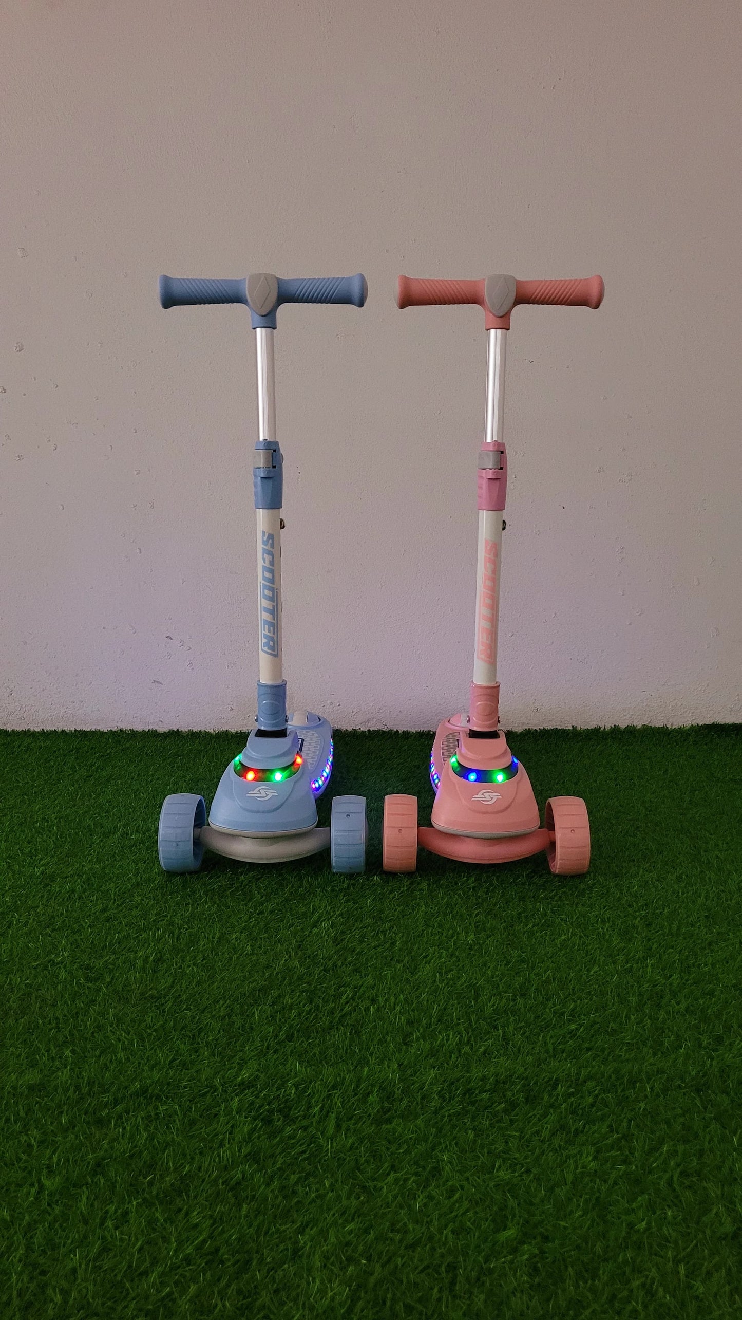 SCOOTER ROBOT