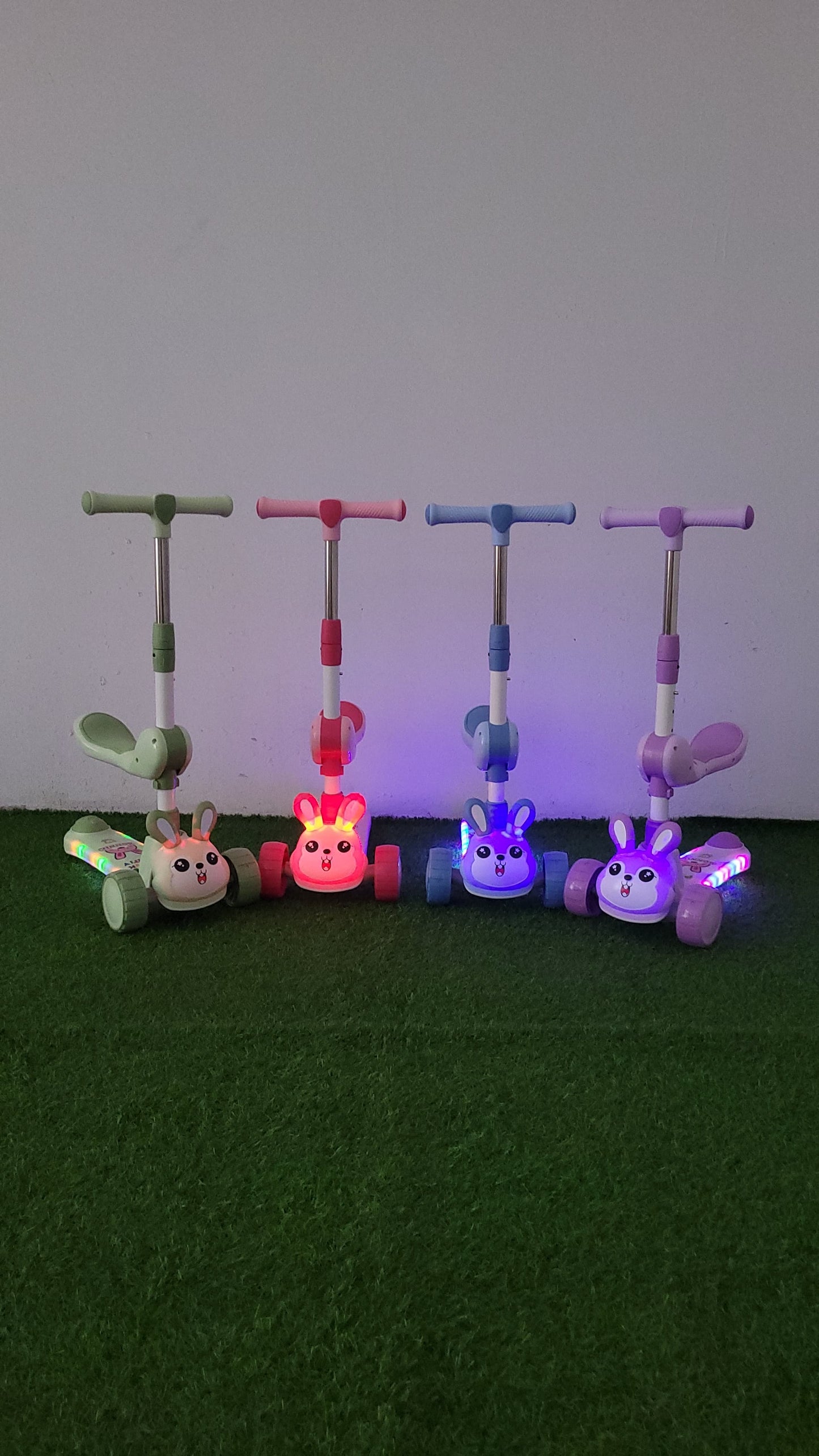 SCOOTER CONEJO CON ASIENTO