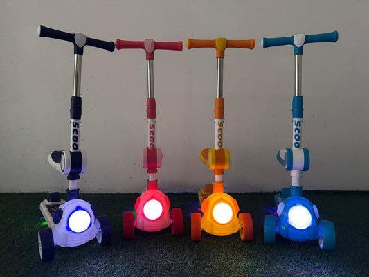 SCOOTER ASTRONAUTA CON ASIENTO