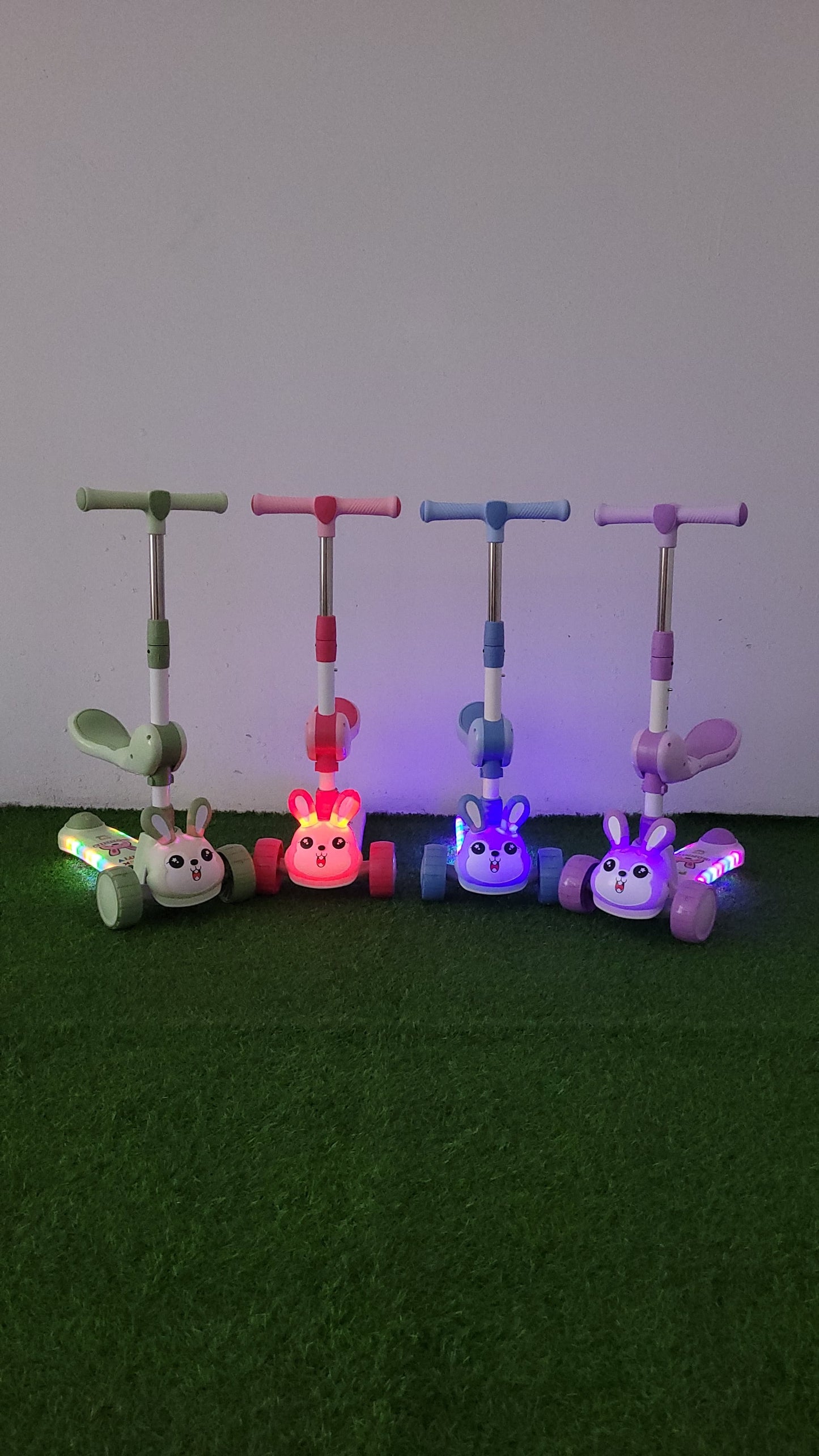 SCOOTER CONEJO CON ASIENTO