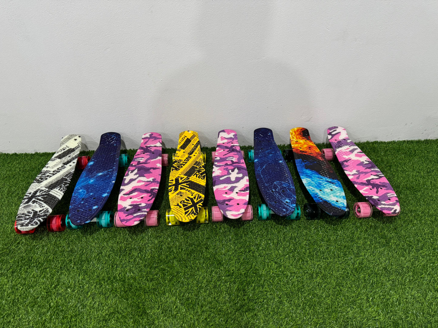 SKATEBOARD PENNY GRAFITADO